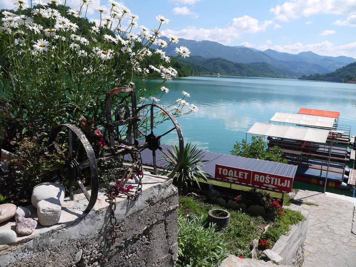 Bed and Breakfast Pansion Asim Jablanica Екстер'єр фото