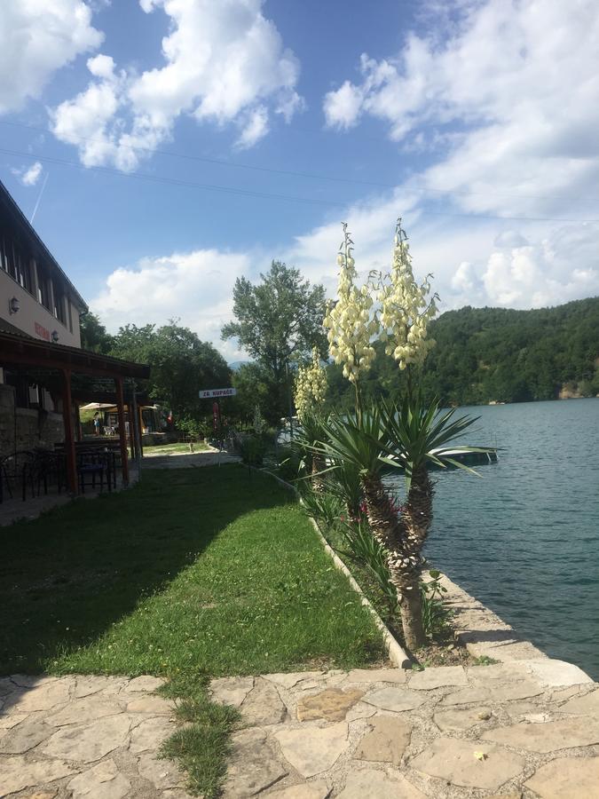 Bed and Breakfast Pansion Asim Jablanica Екстер'єр фото